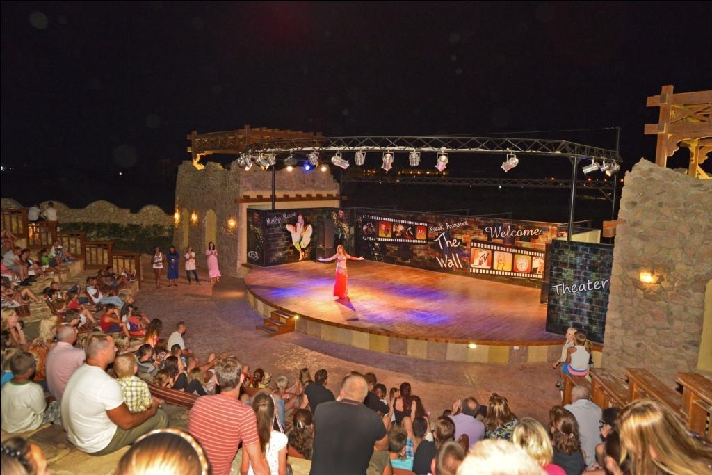 Hotel Charmillion Club Aquapark Šarm aš-Šajch Exteriér fotografie The stage at the amphitheater