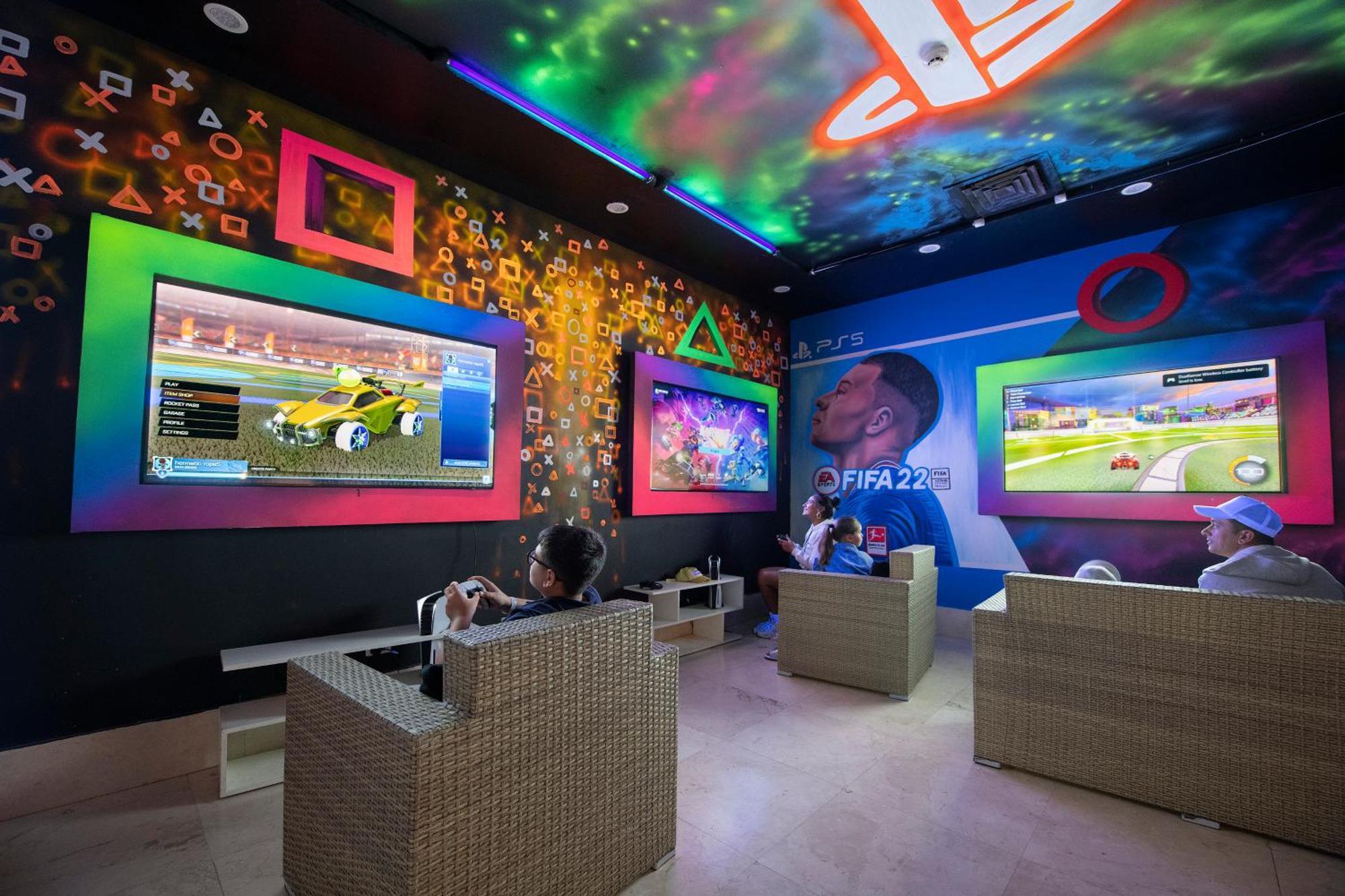 Hotel Charmillion Club Aquapark Šarm aš-Šajch Exteriér fotografie PlayStation Lounge in Dubai